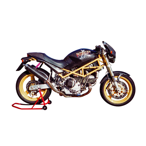 Ducati_M900_carbon_ilmberger_1v.jpg