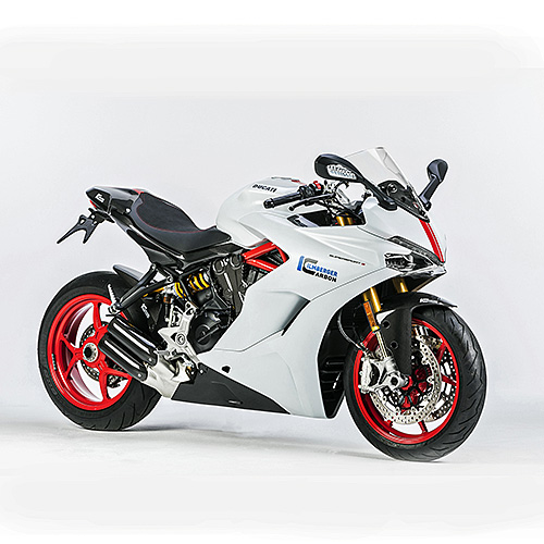 Ducati_Supersport_939_carbon_2k.jpg